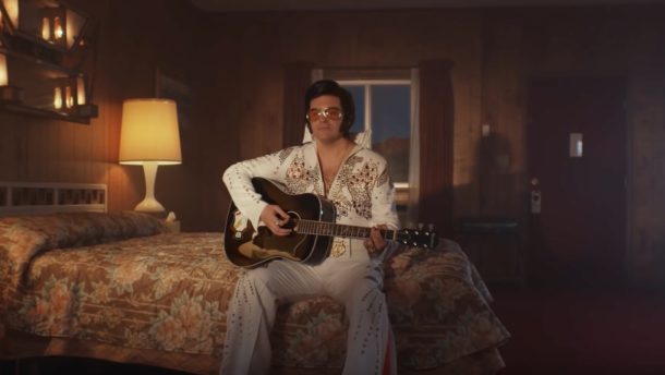 Elvis impersonators in new Apple commercial